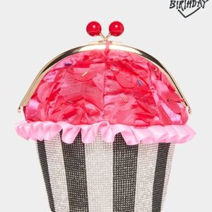NEW BETSEY JOHNSON KiTSCH 80th BiRTHDAY CUPCAKE PURSE * LiMiTeD Ed. * SEALED